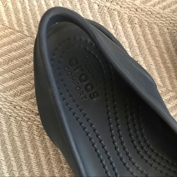 Navy Blue Crocs Flats with Straps - Picture 2 of 5